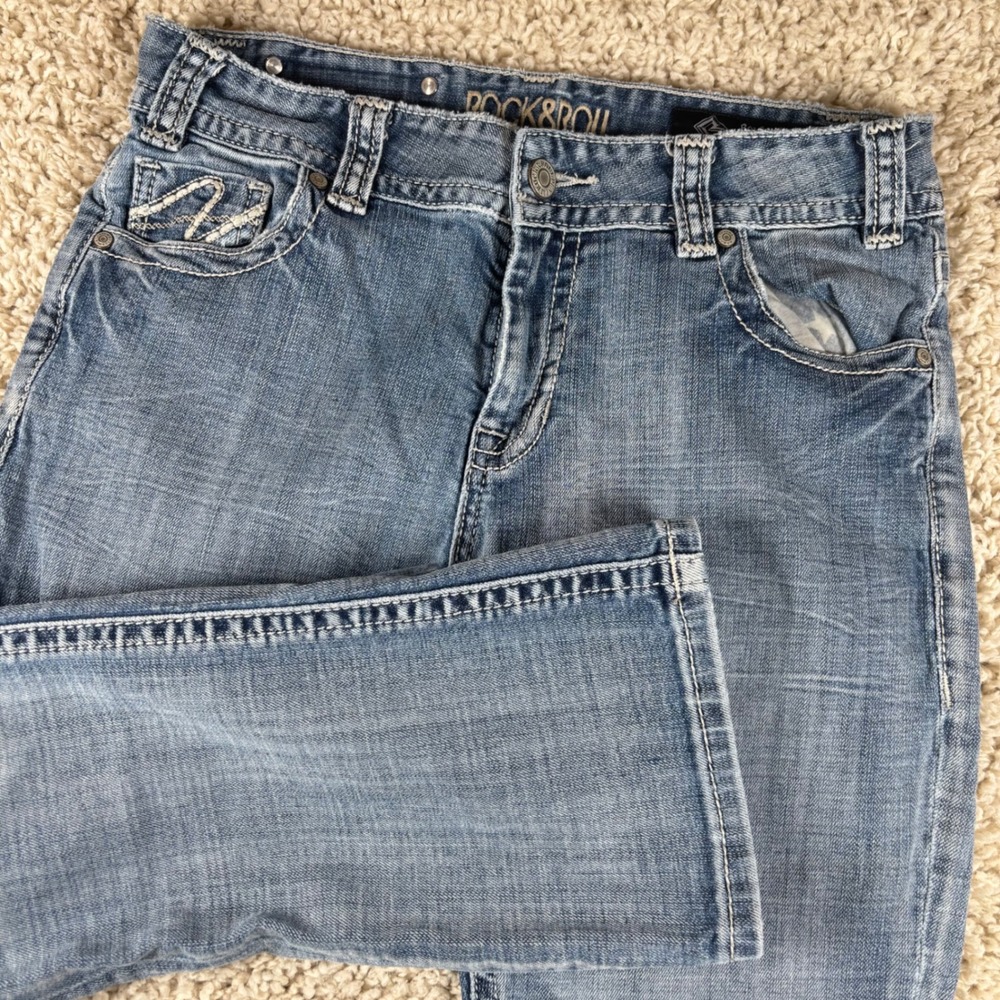 Rock and Roll Cowgirl Boyfriend Jeans Women 28x30 Blue Denim Embroidered Pockets